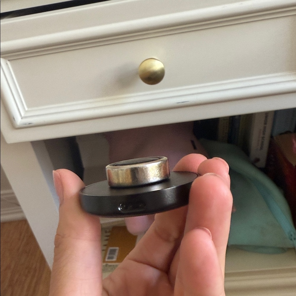 Oura Heritage Ring in Gold Finish - Picture 5 of 7
